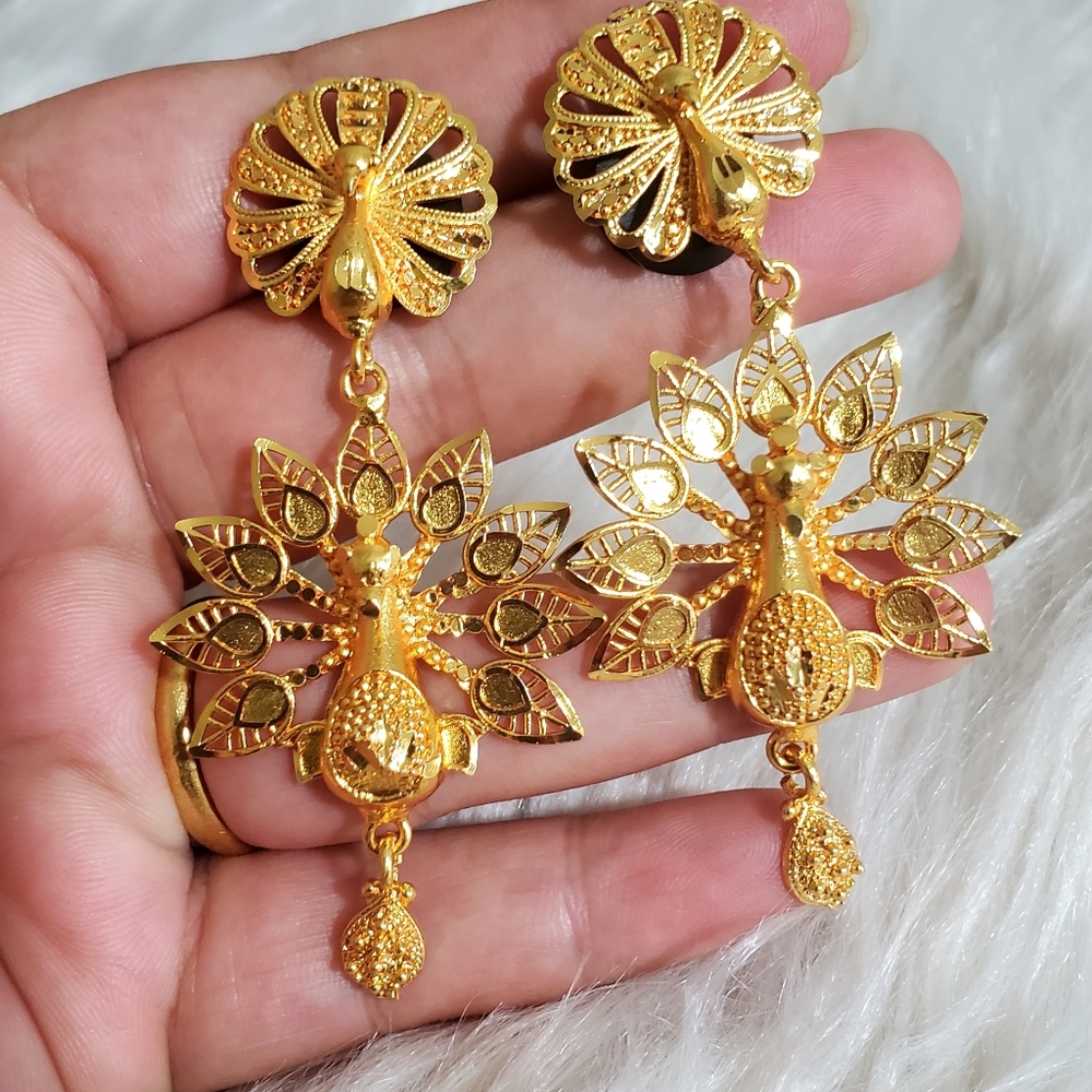 Brand new goldplated bollywood Indian Pakistani earrings